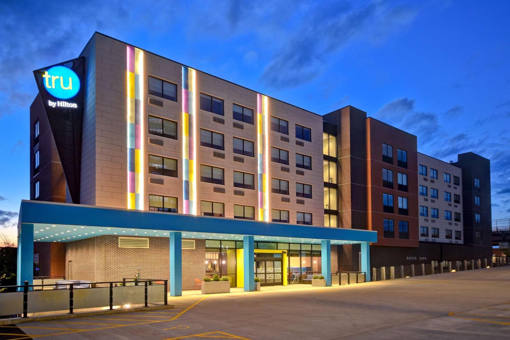 Tru By Hilton Manchester Downtown מראה חיצוני תמונה